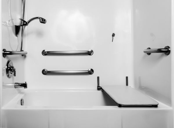 Accessible Tub Installation in Twinsburg