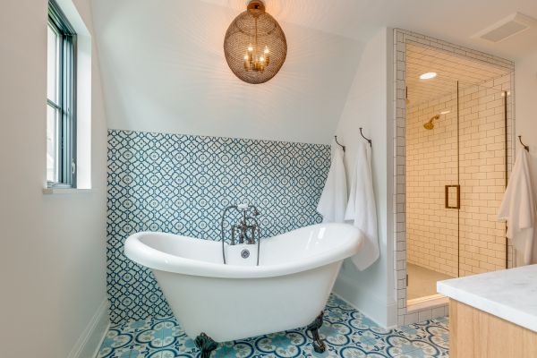 Clawfoot Tub Installation in Twinsburg